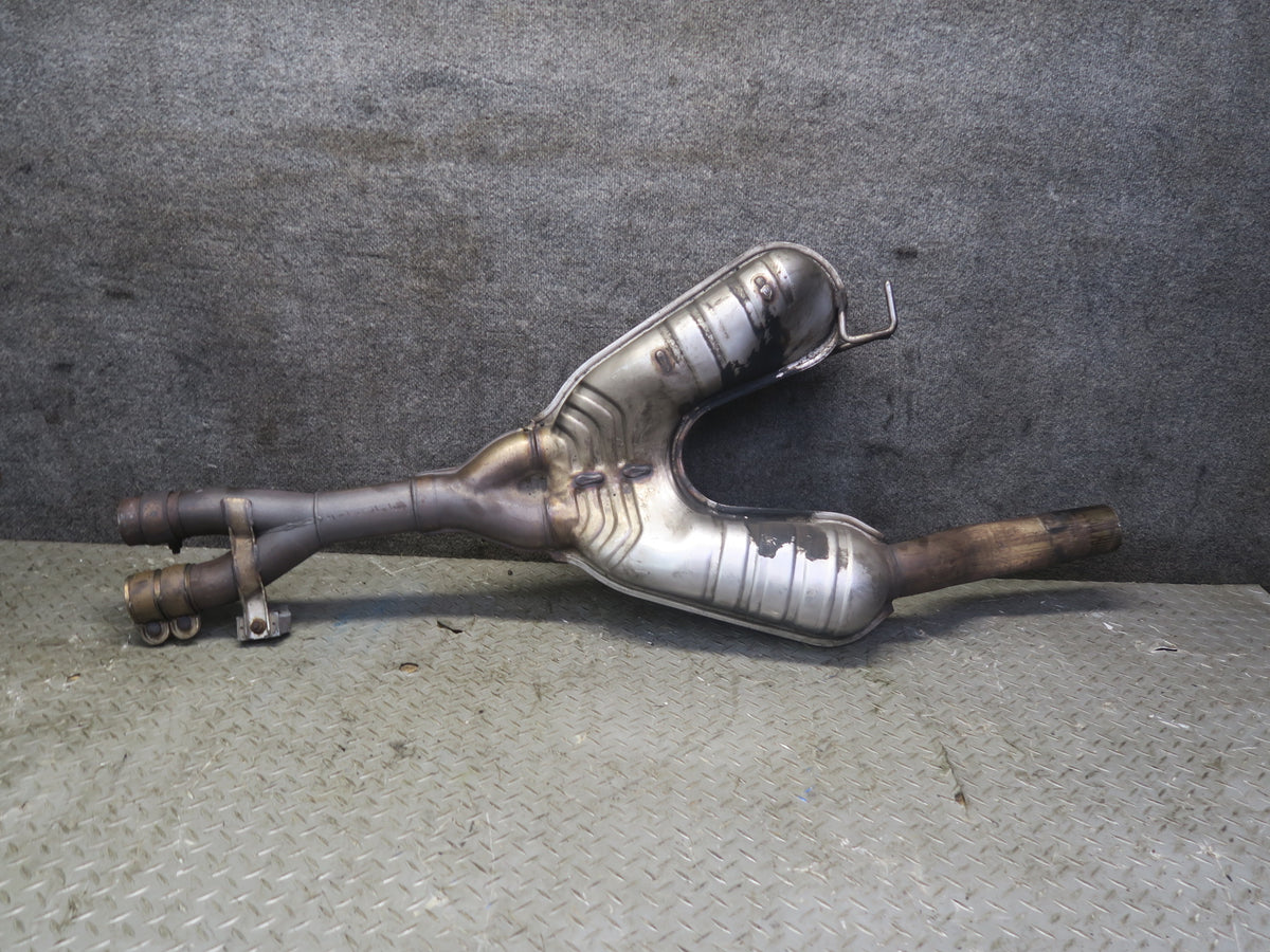 97-98 BMW E39 540i 4.4L M62 Sedan Center Exhaust Muffler Boysen 1432971 OEM
