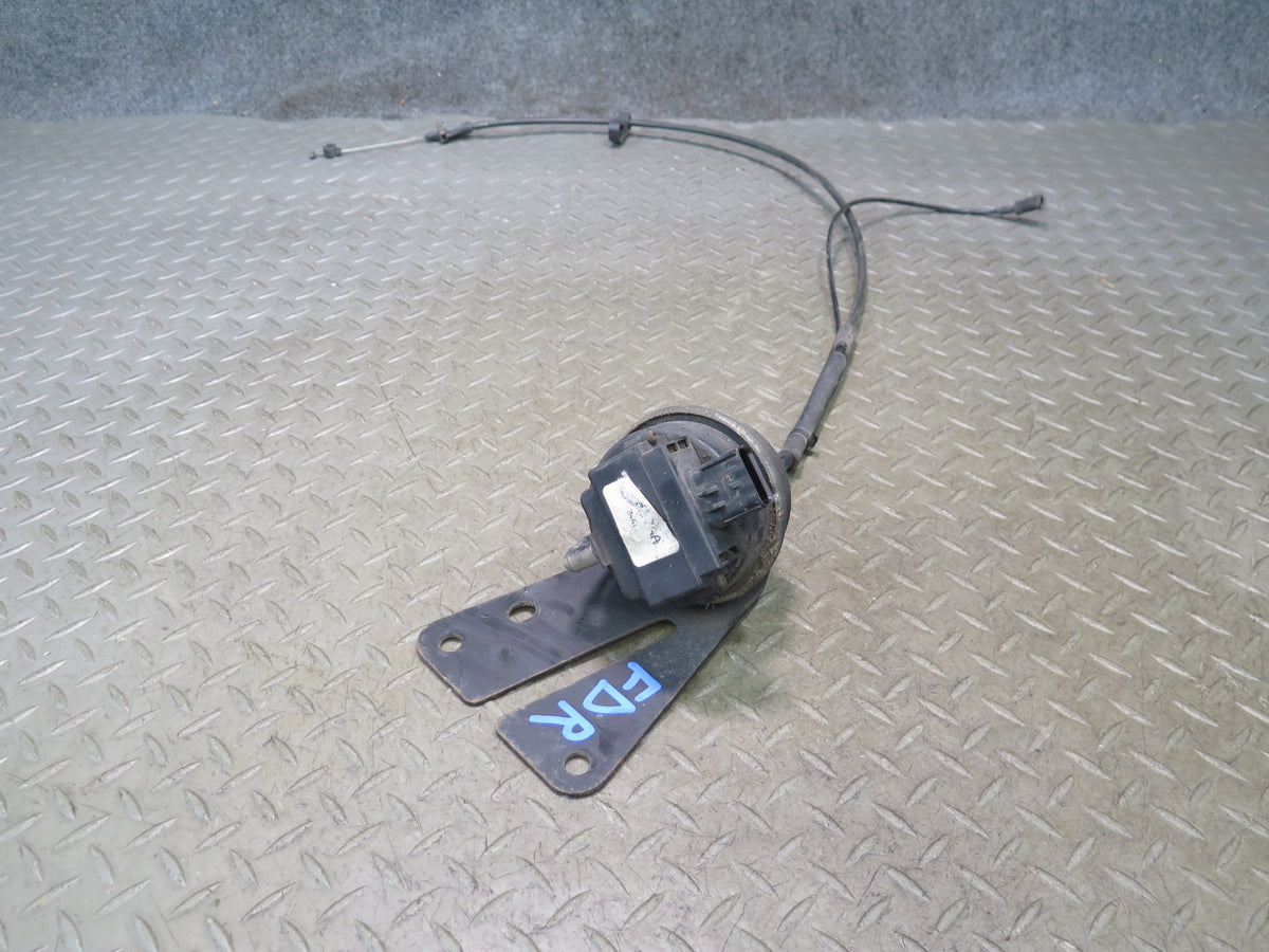 2005 Dodge RAM 1500 DR 2WD Cruise Control Actuator Motor w Cable
