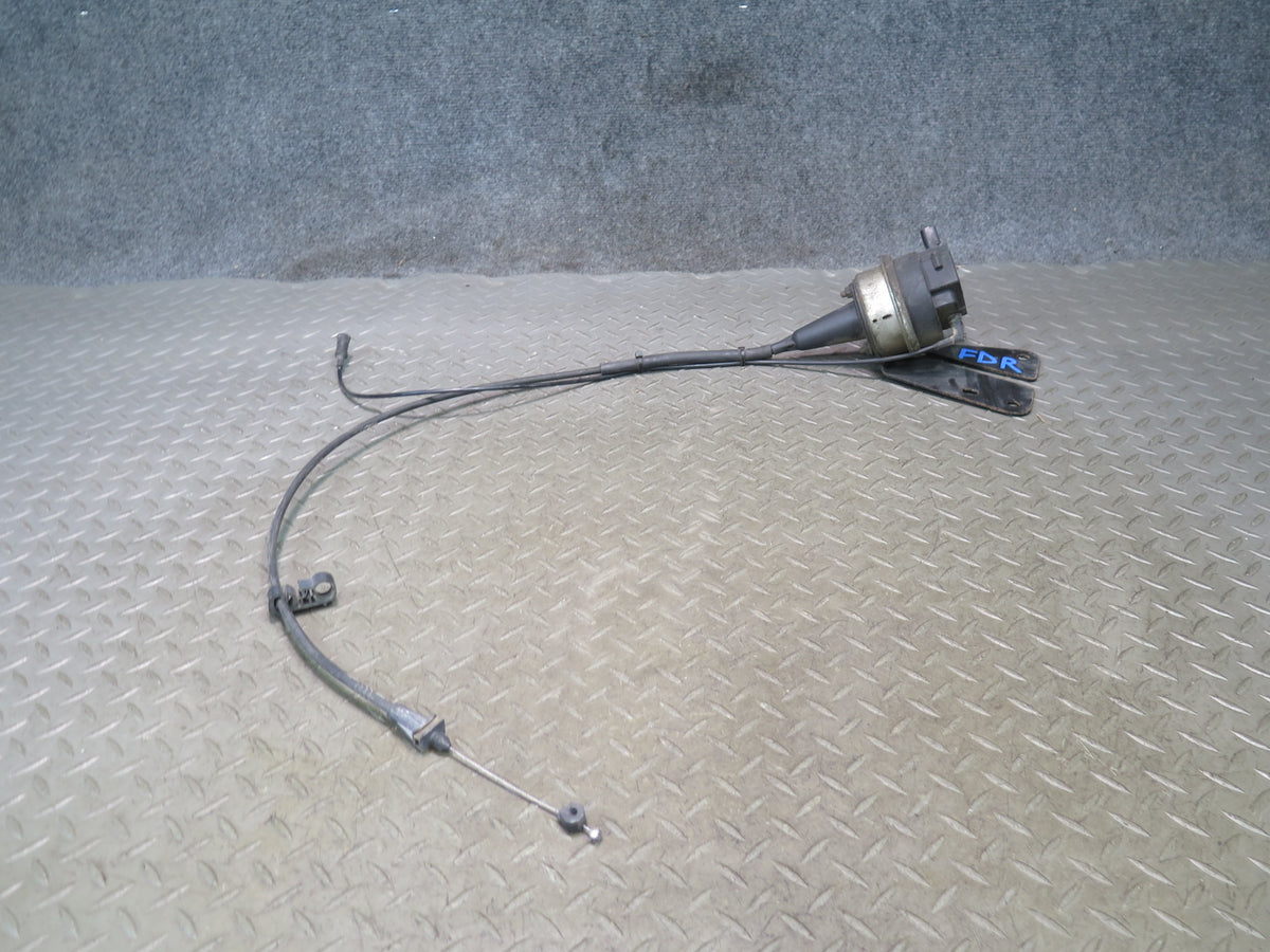 2005 Dodge RAM 1500 DR 2WD Cruise Control Actuator Motor w Cable