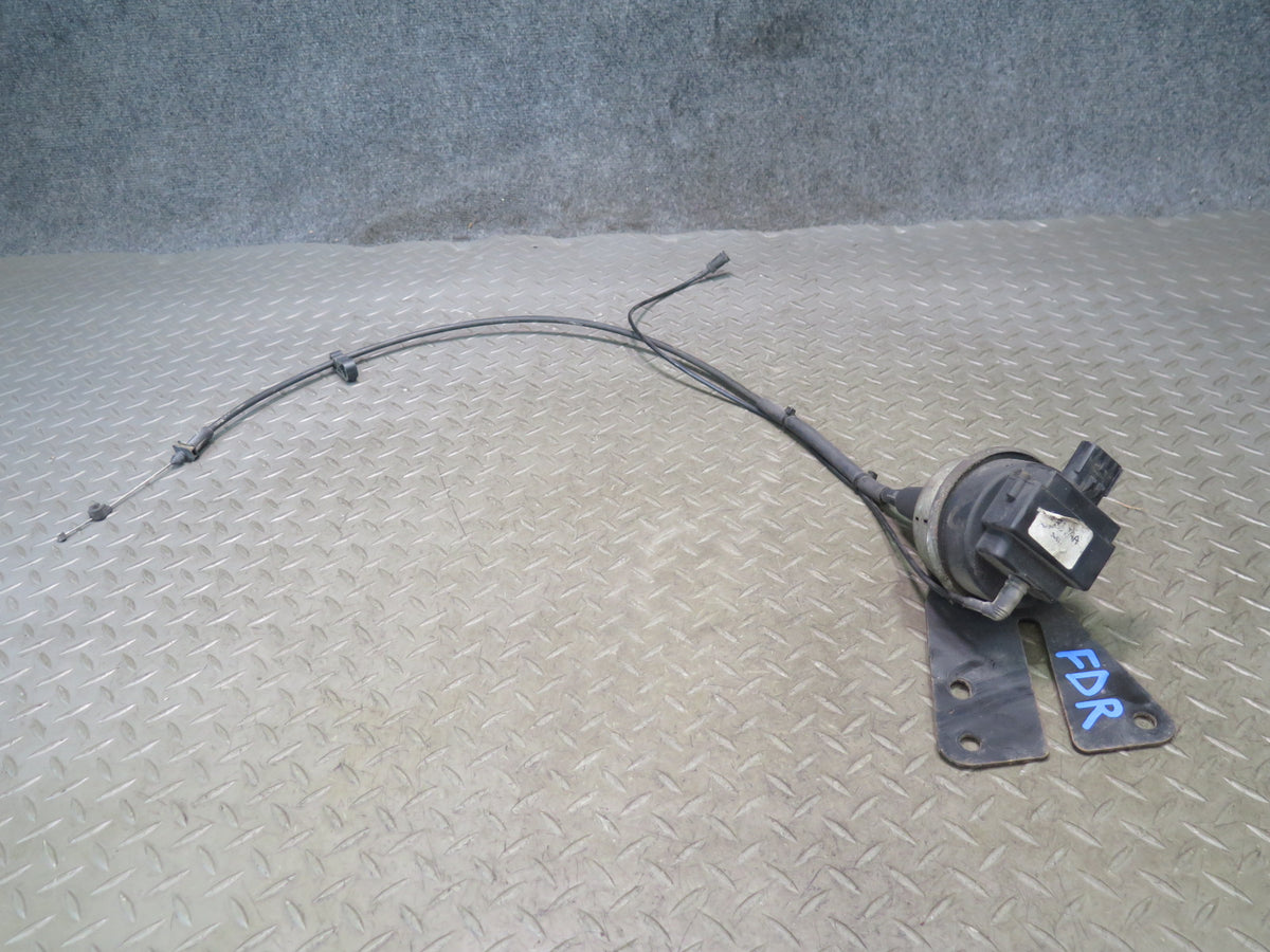 2005 Dodge RAM 1500 DR 2WD Cruise Control Actuator Motor w Cable