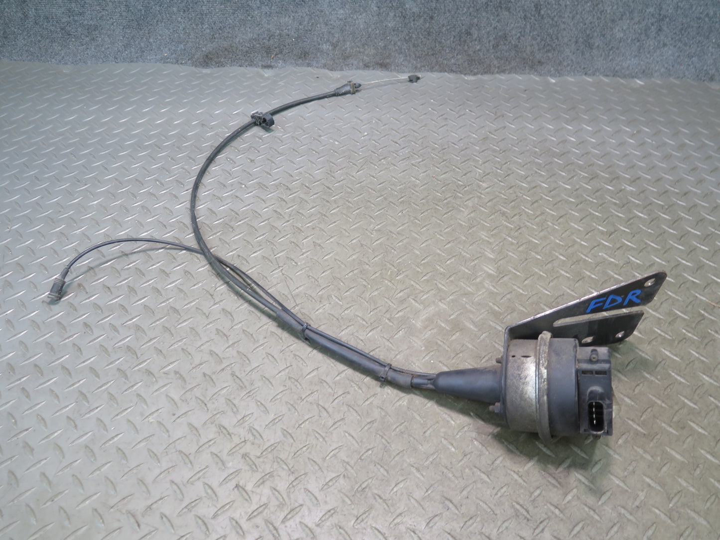 2005 Dodge RAM 1500 DR 2WD Cruise Control Actuator Motor w Cable