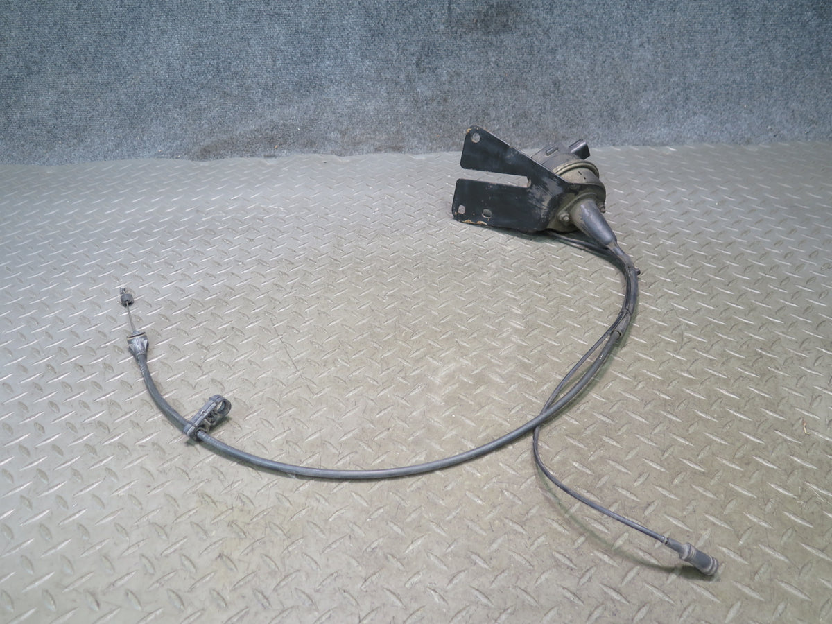 2005 Dodge RAM 1500 DR 2WD Cruise Control Actuator Motor w Cable