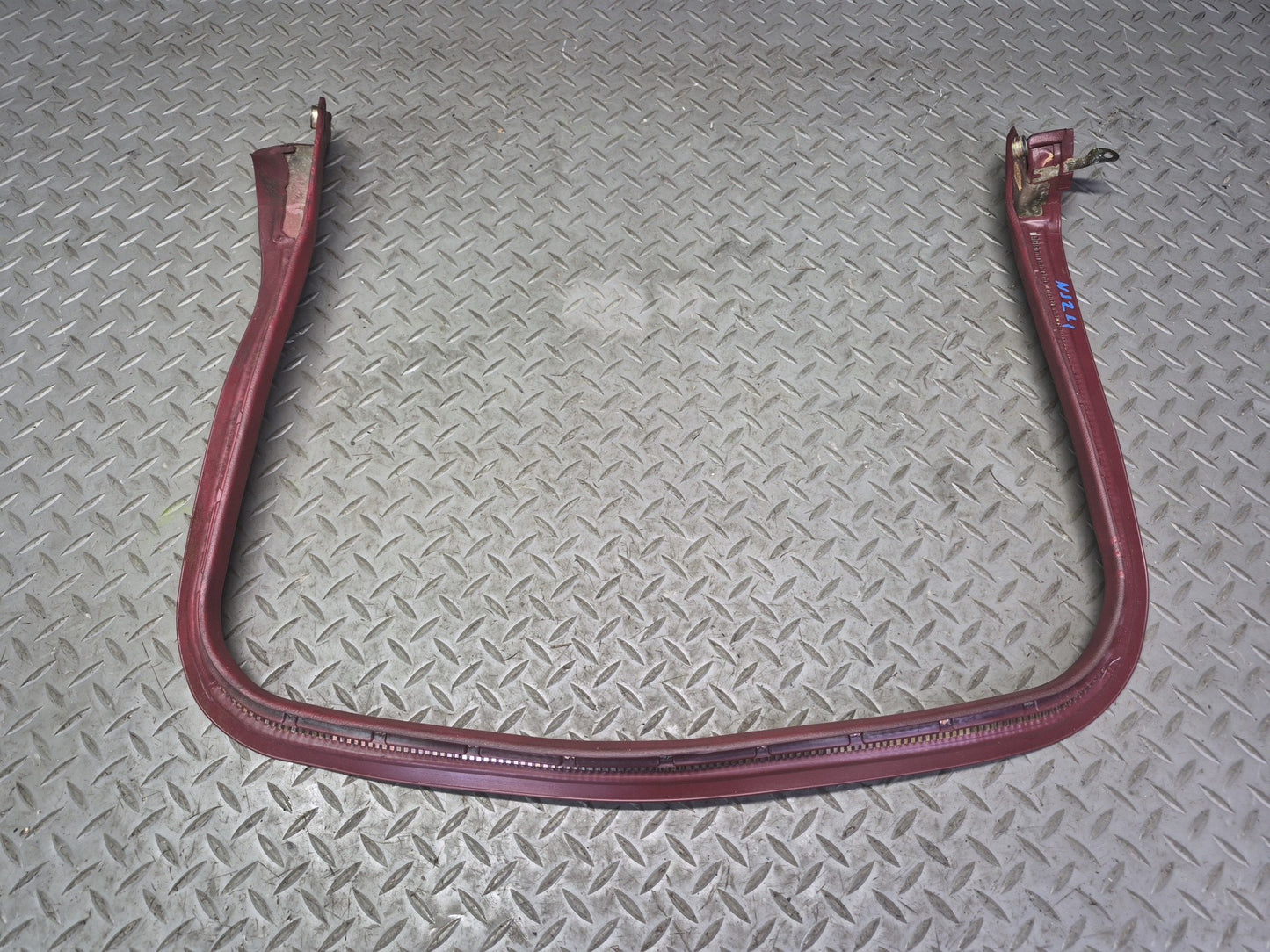 85-89 Nissan Z31 300ZX 2+0 Set of 2 Left & Right T-top Roof Rubber Seal RED OEM