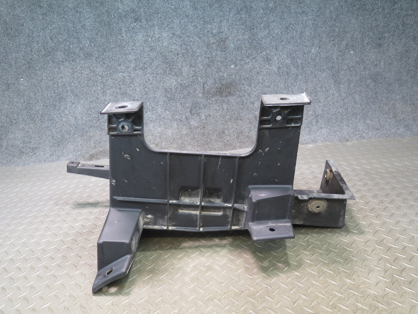 02-05 Dodge RAM 1500 DR Battery Tray Support Holder Bracket 55275831AC