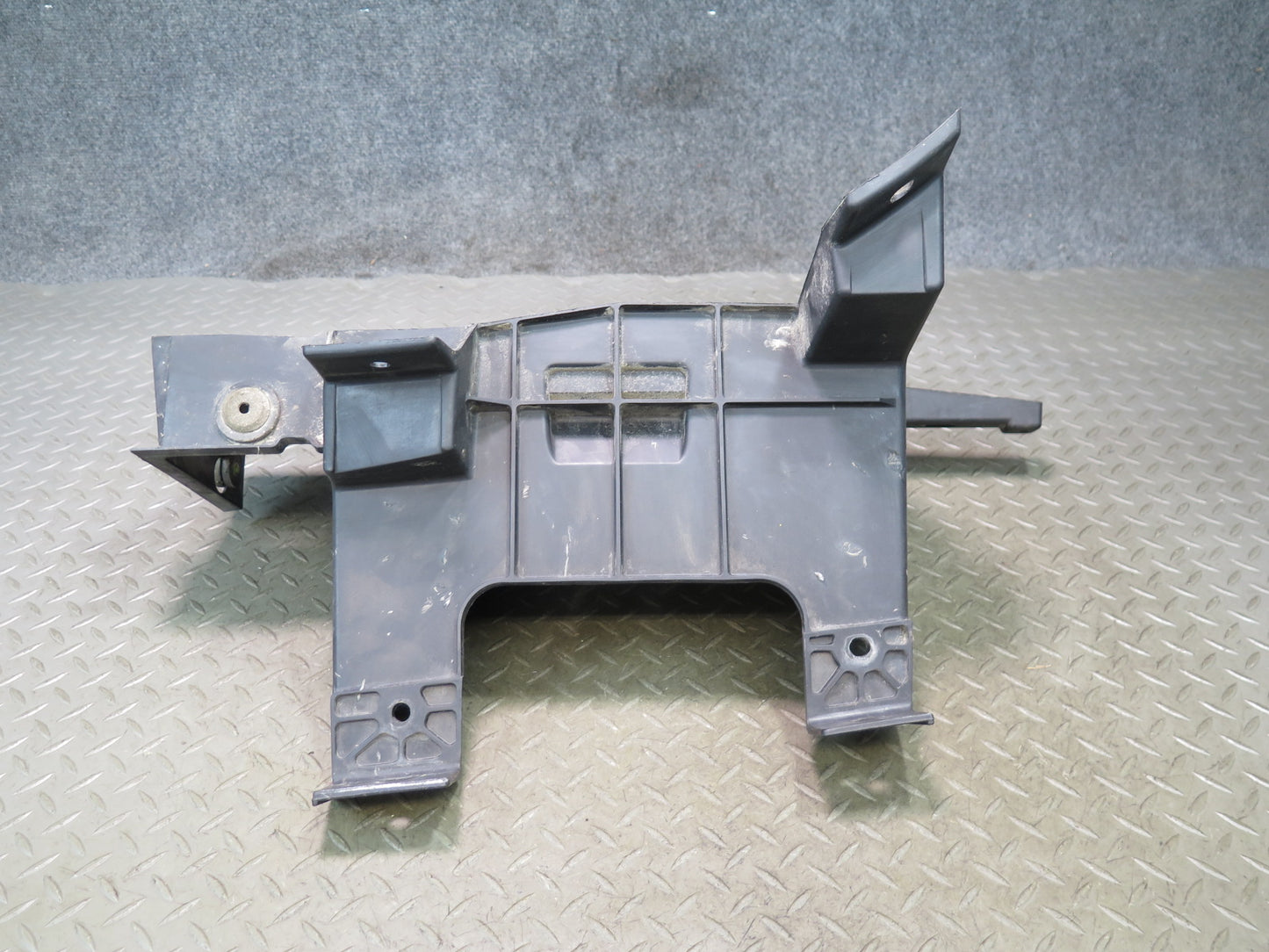 02-05 Dodge RAM 1500 DR Battery Tray Support Holder Bracket 55275831AC