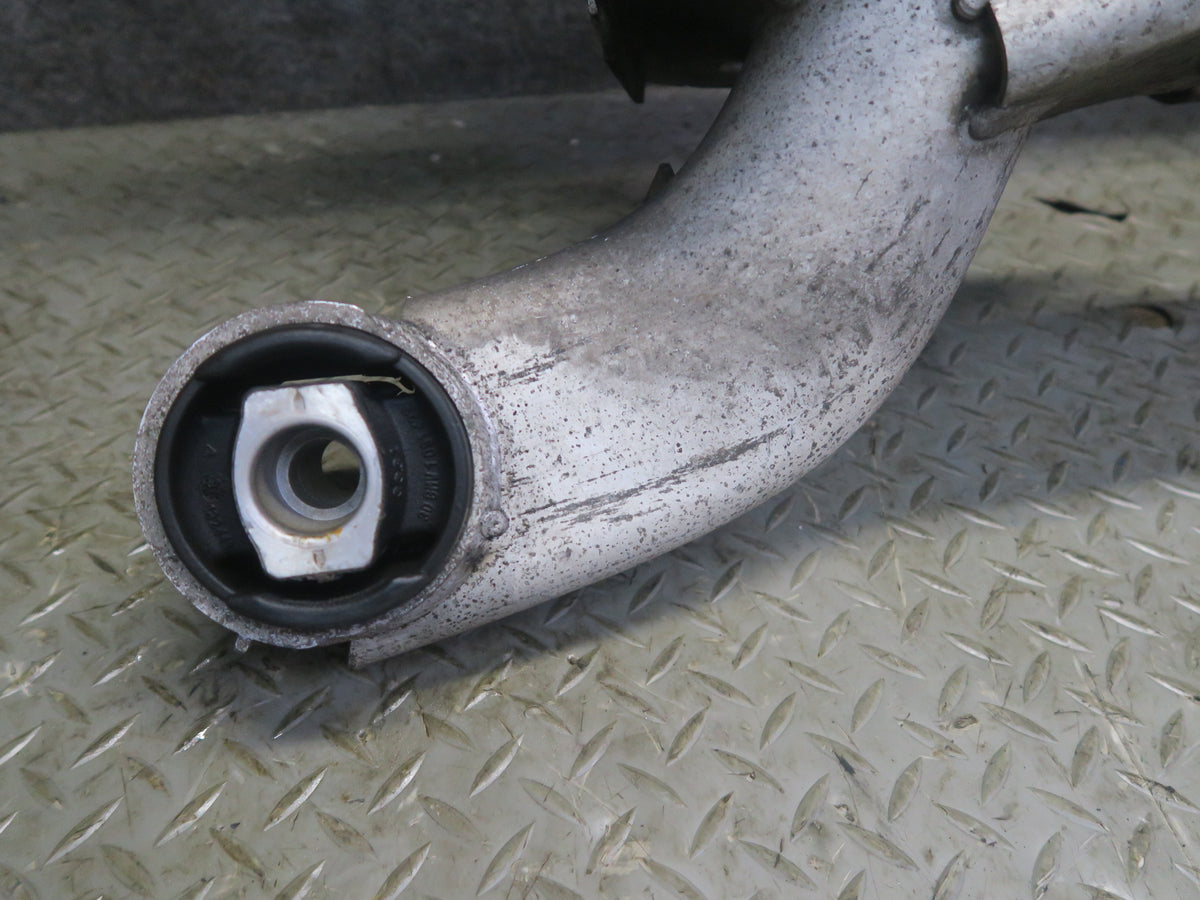 97-99 BMW E39 540i RWD Sedan Rear Crossmember Sub Frame Carrier OEM