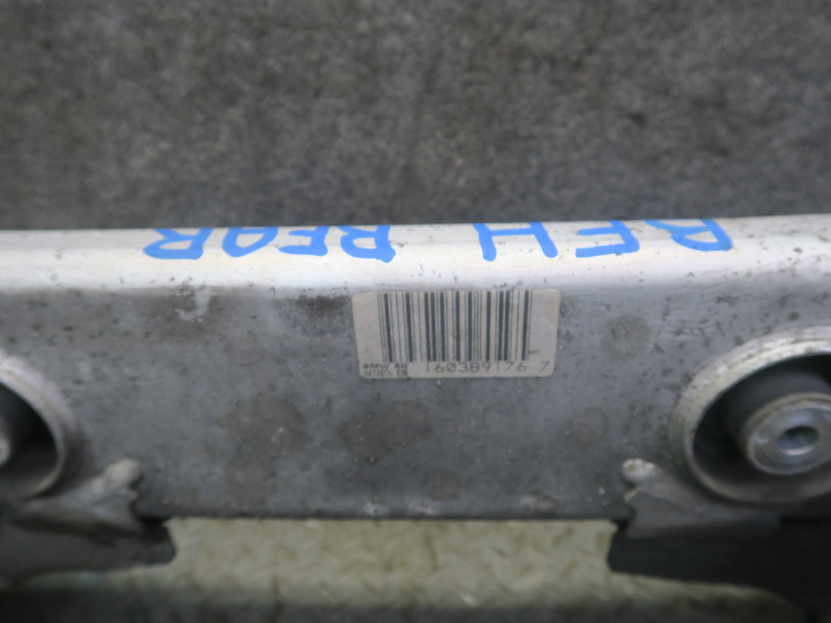 97-99 BMW E39 540i RWD Sedan Rear Crossmember Sub Frame Carrier OEM