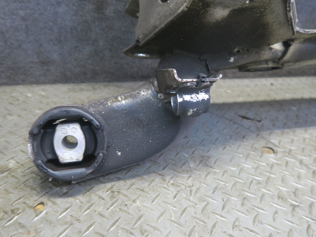 97-99 BMW E39 540i RWD Sedan Rear Crossmember Sub Frame Carrier OEM