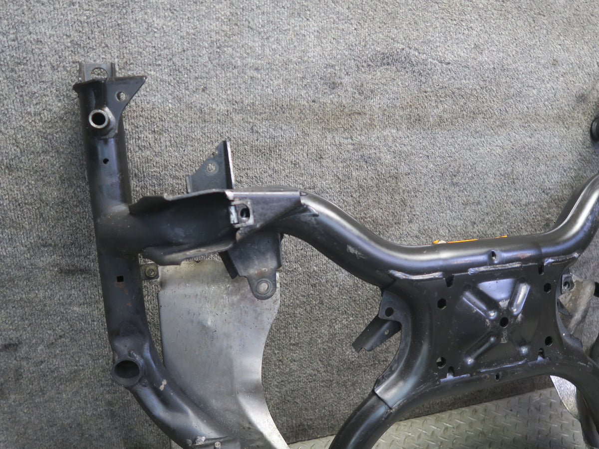 97-03 BMW E39 540i 4.4L M62 Front Suspension Crossmember w Heat Shield Assy OEM
