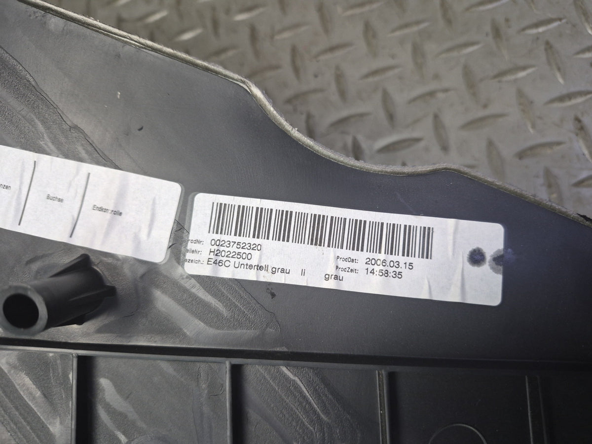 01-06 BMW E46 330ci Conv Set of 2 Rear Lower Quarter Trim Cover Panel Gray Dmgd