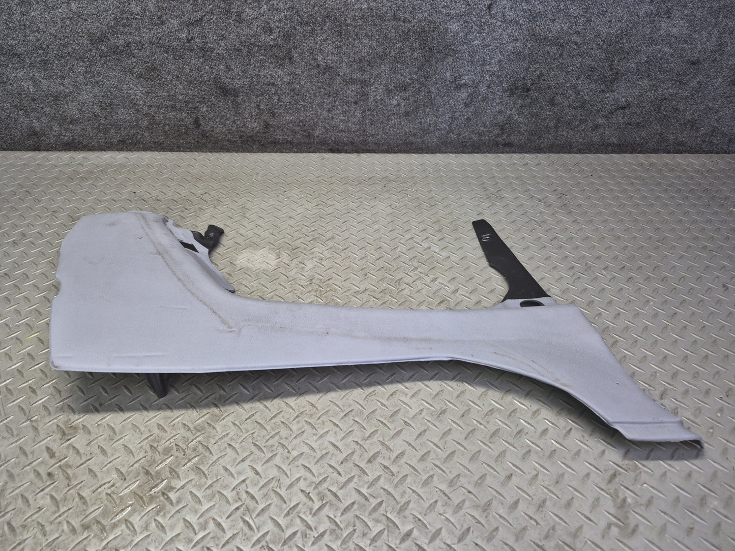 01-06 BMW E46 330ci Conv Set of 2 Rear Lower Quarter Trim Cover Panel Gray Dmgd