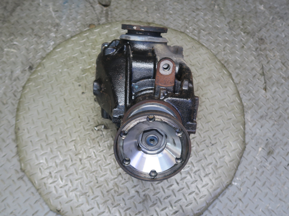 01-06 BMW E46 330i 330Ci A/T Rear Differential Carrier 3.38 Ratio 7505393 OEM