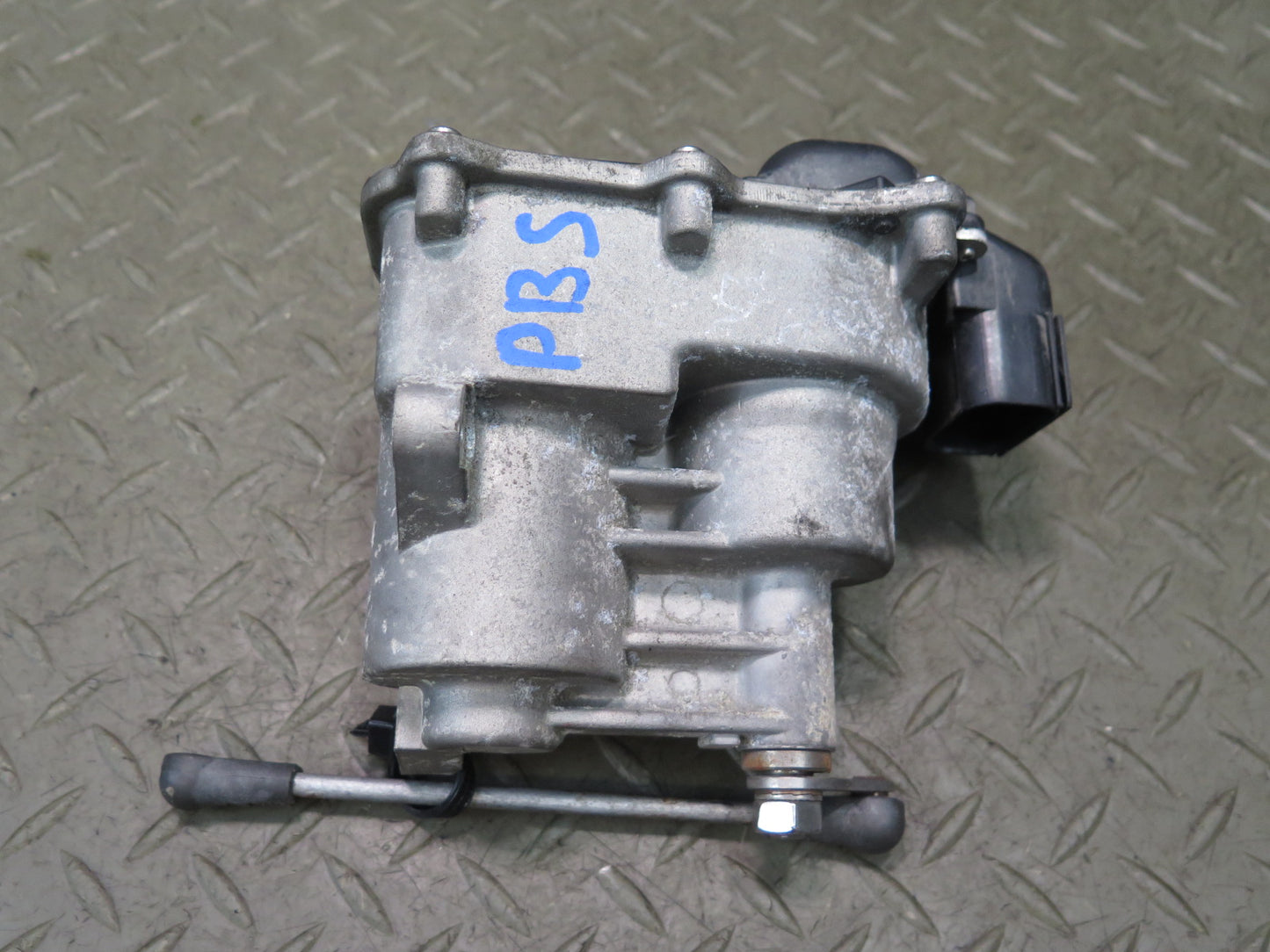 2006-2010 BMW E64 E63 M6 S85 V10 Engine Throttle Body Actuator 7834494