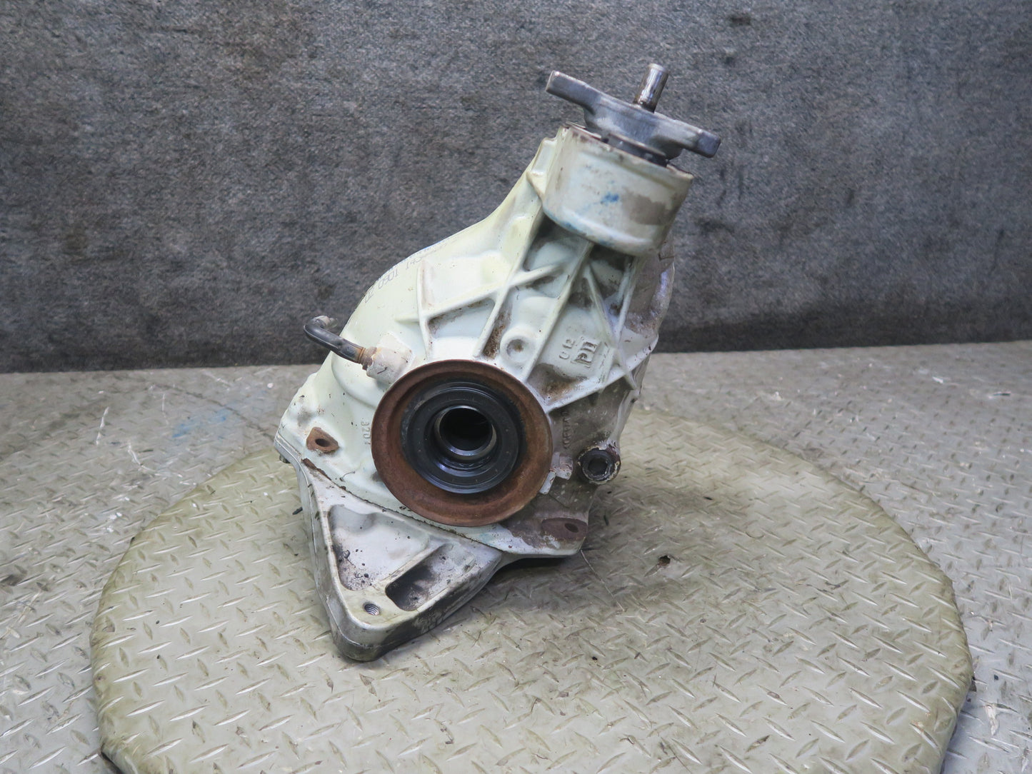 2012-2015 Mercedes W166 ML63 AMG AWD Rear Differential Carrier 3:47 Ratio