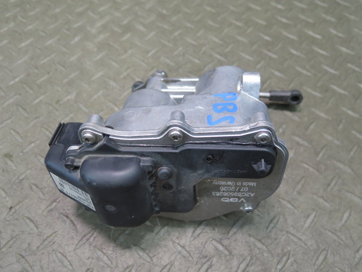 2006-2010 BMW E64 E63 M6 S85 V10 Engine Throttle Body Actuator