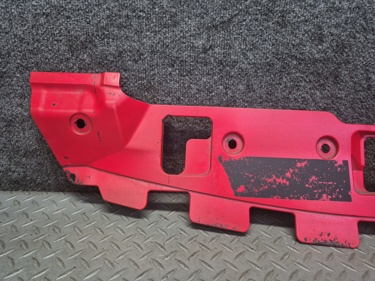 09-20 Nissan Z34 370Z Radiator Upper Support Cover Panel 62067-1EA0A OEM