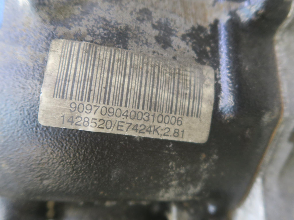97-03 BMW E39 540i M62 M/T Rear Differential Carrier 2.81 Ratio 1428520 OEM