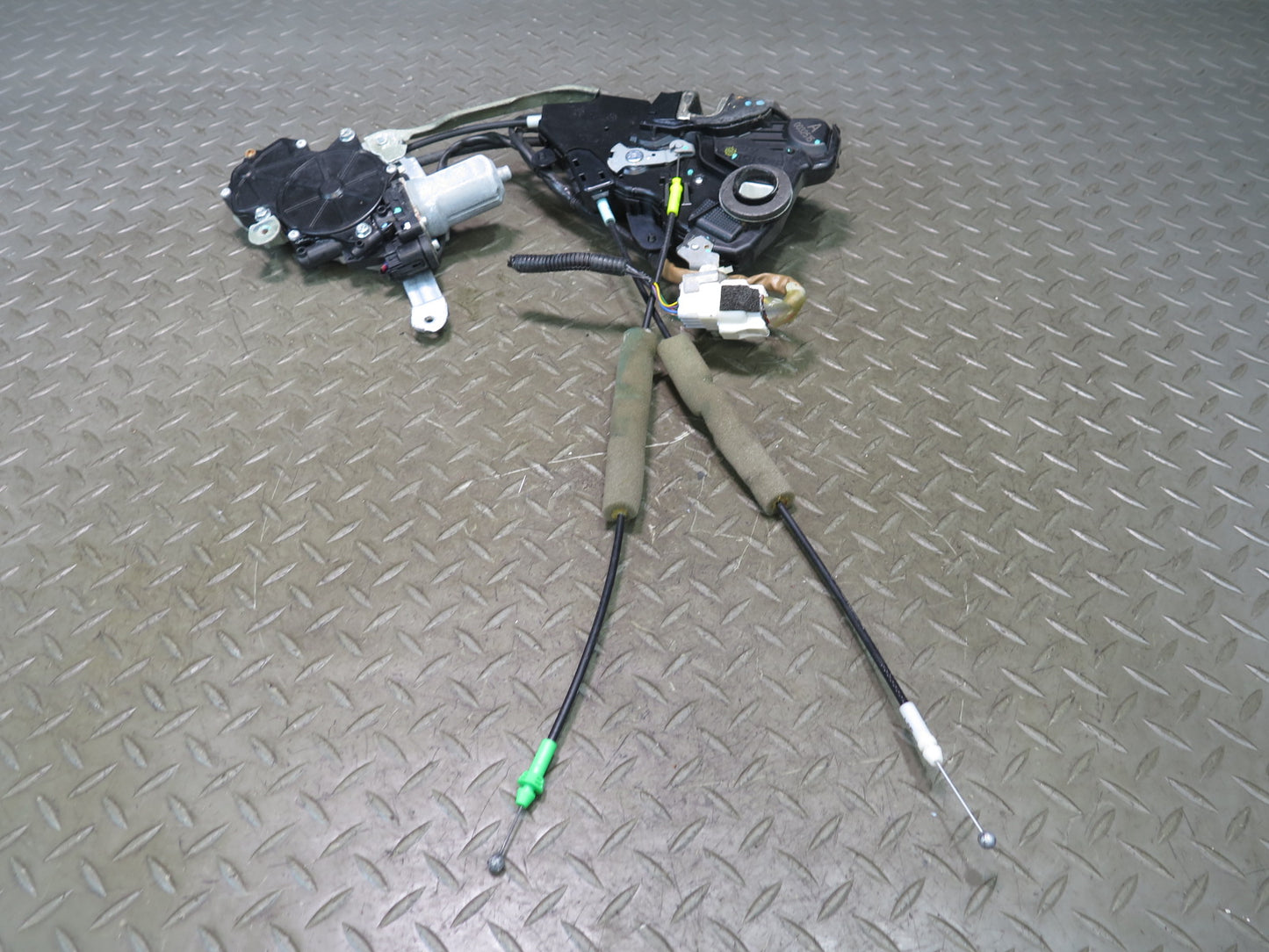 10-16 Lexus UVF46L LS600h Front Left Door Lock Latch Actuator w Soft Close OEM