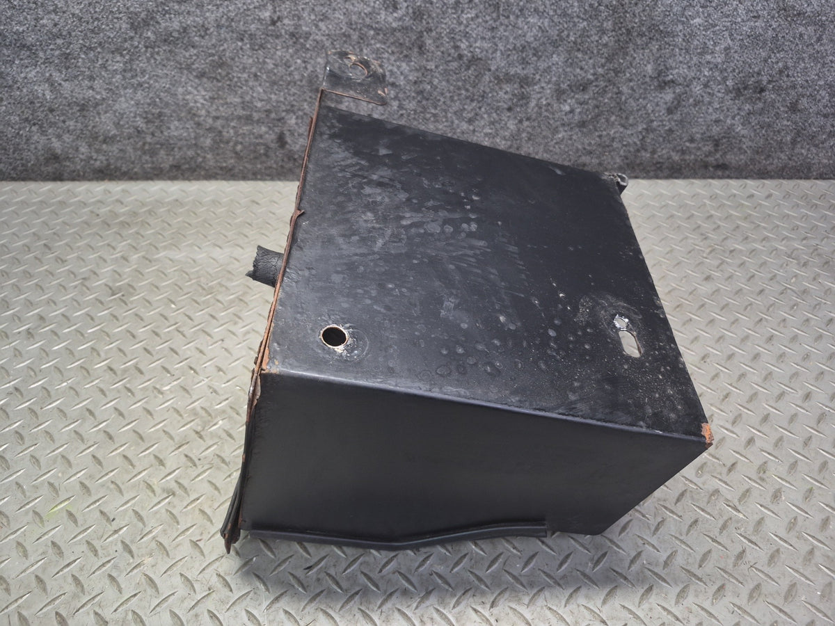 2003-2007 Hummer H2 Cold Air Intake Filter Housing