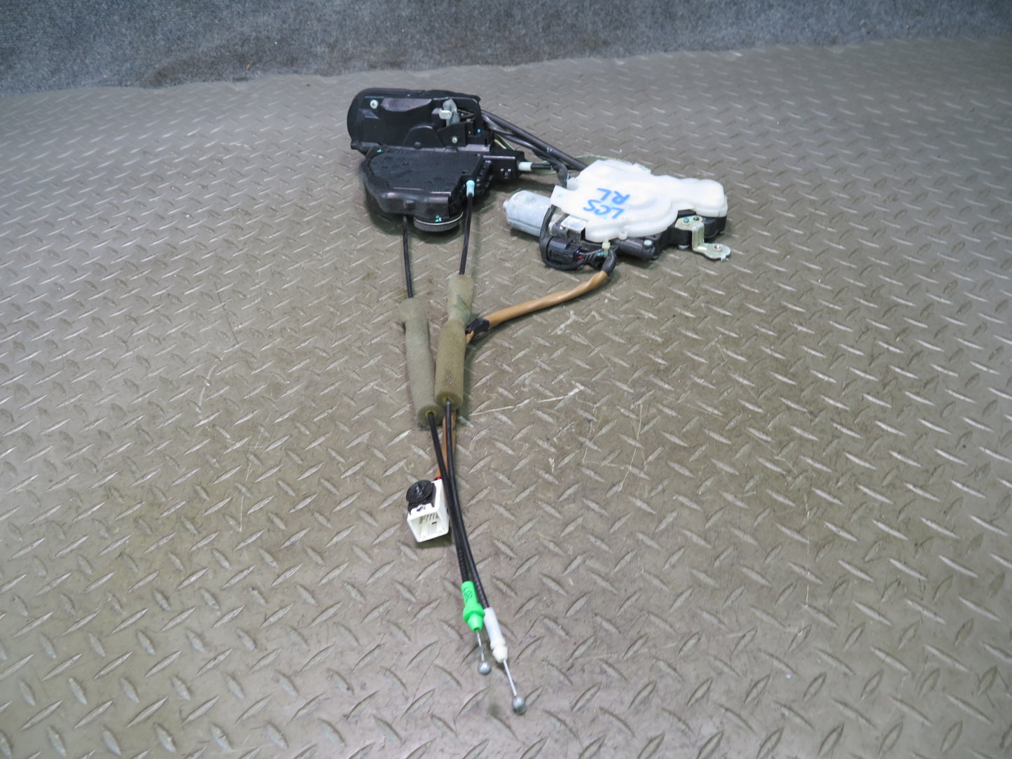 10-16 Lexus UVF46L LS600h Rear Left Door Lock Latch Actuator w Soft Close OEM