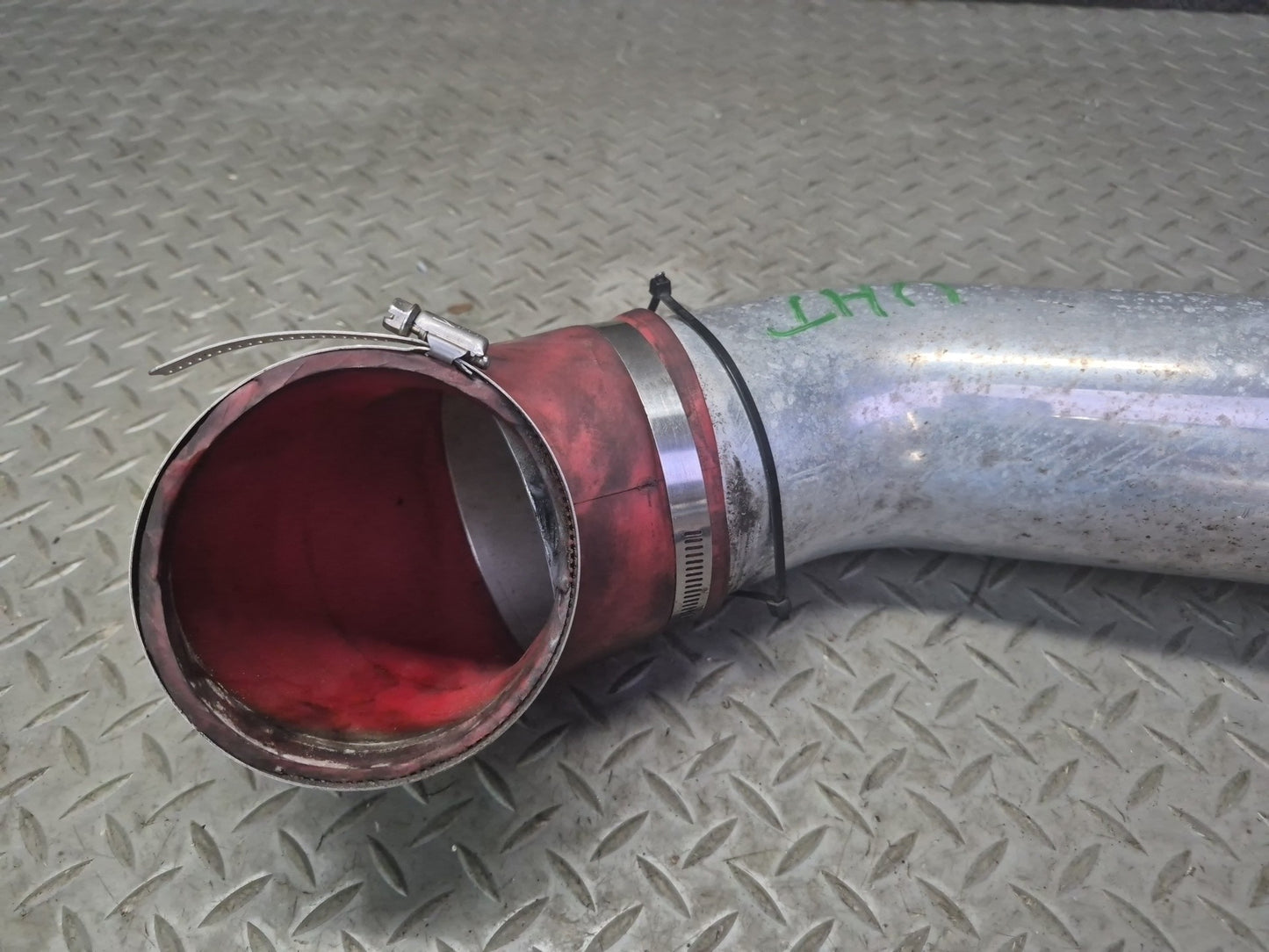 2003-2007 Hummer H2 Cold Air Intake Filter Tube Pipe Line