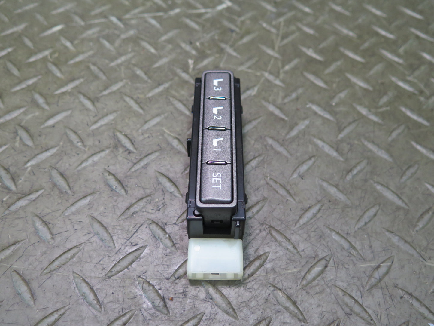 08-12 Lexus UVF46L LS600h Front Left Seat Adjust Control Memory Switch OEM