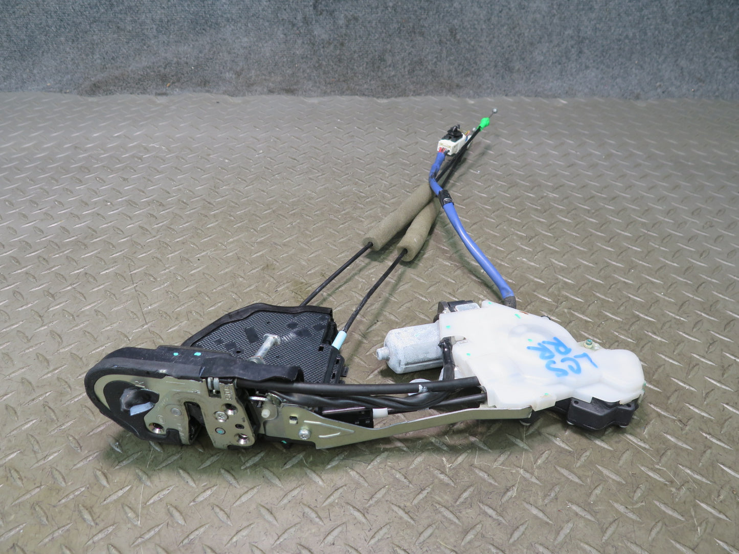 10-16 Lexus UVF46L LS600h Rear Right Door Lock Latch Actuator w Soft Close OEM