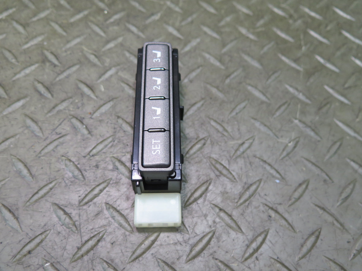 08-12 Lexus UVF46L LS600h Front Right Seat Adjust Control Memory Switch OEM