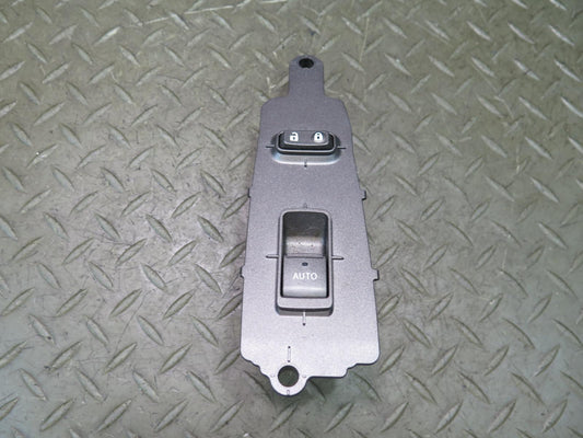 08-12 Lexus UVF46L LS600h Front Right Door Power Winow Switch 74233-50050 OEM