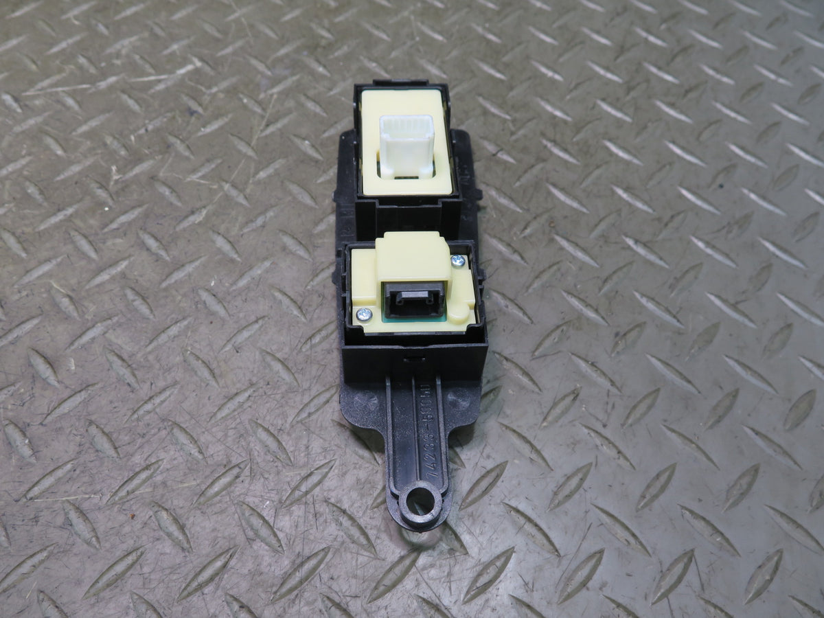 08-12 Lexus UVF46L LS600h Front Right Door Power Winow Switch 74233-50050 OEM