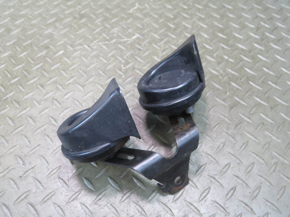 02-08 Dodge RAM 1500 DR High & Low Tone Note Pitch Horn Signal Set of 2