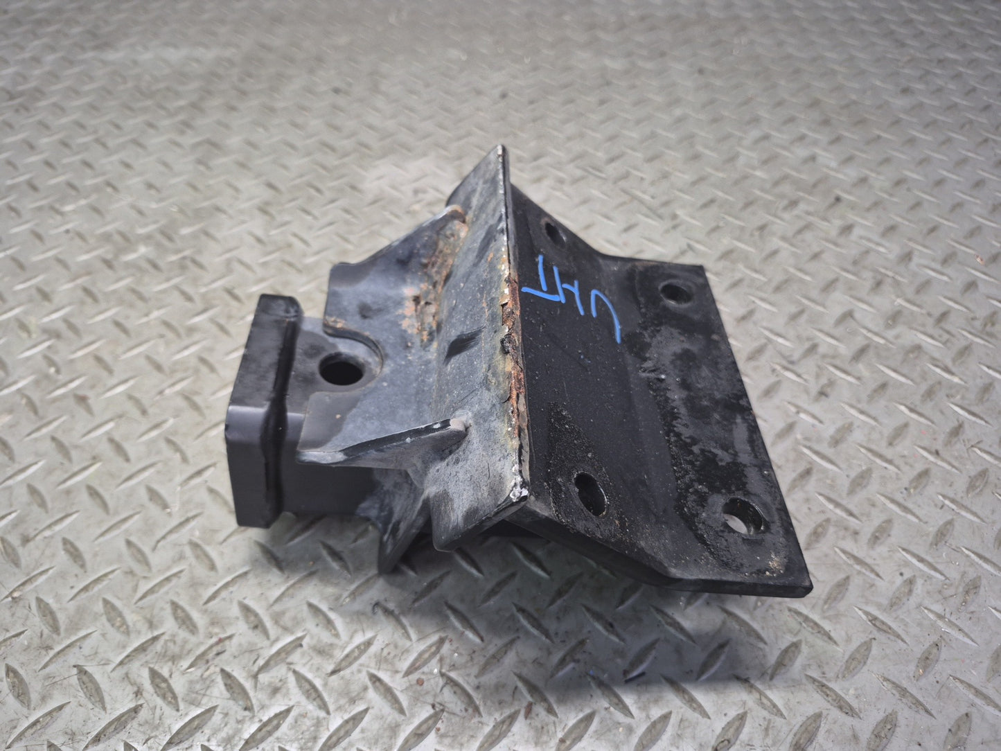 2003-2007 Hummer H2 Front TOW Towing Hook Hitch