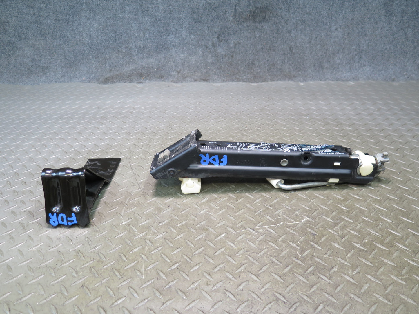 97-03 BMW E39 540i Spare Tire Lift Jack Stopper Tool Set OEM