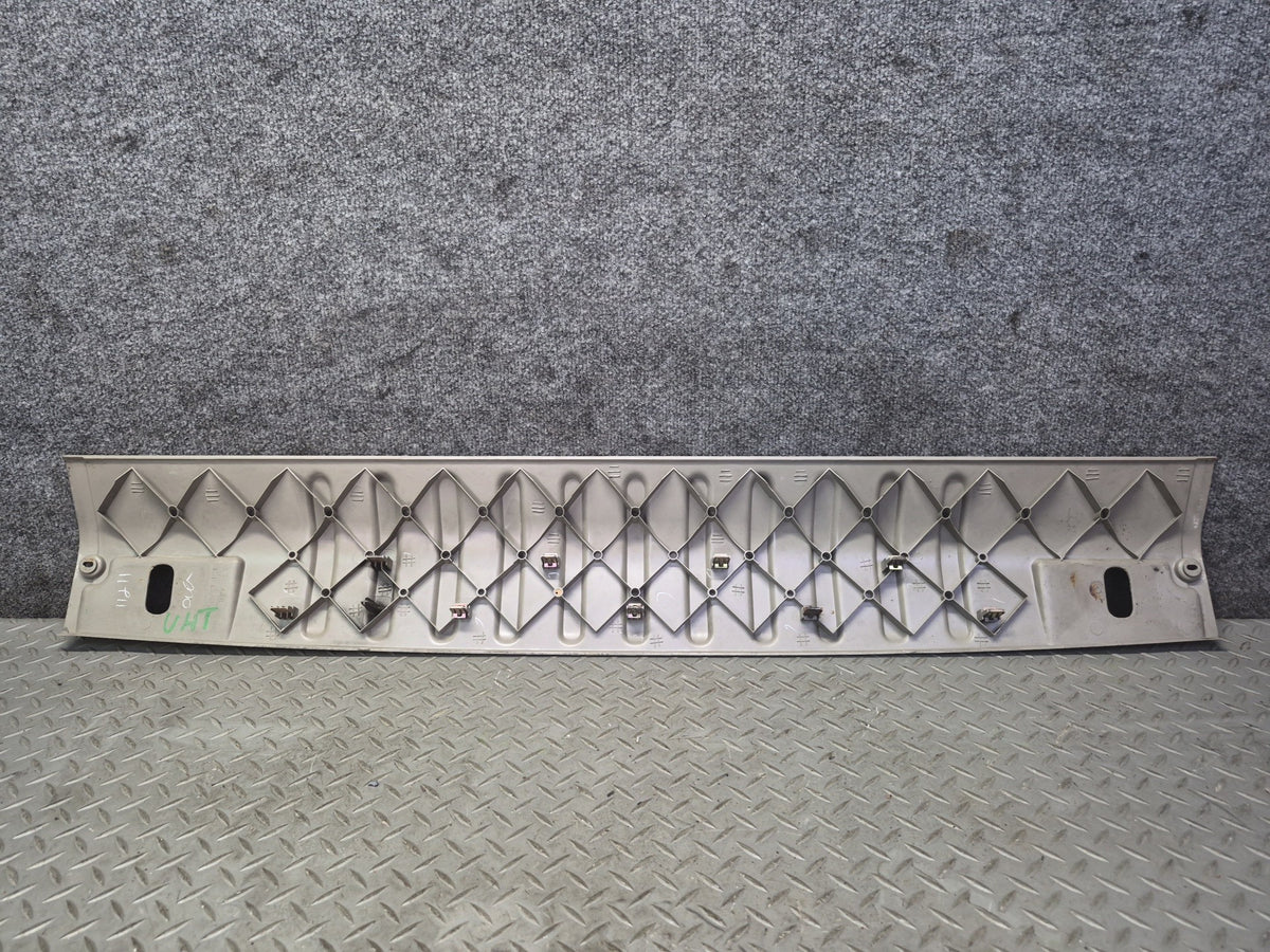 2003-2007 Hummer H2 Rear Trunk Tailgate Liftgate Scuff Sill Plate Trim Panel