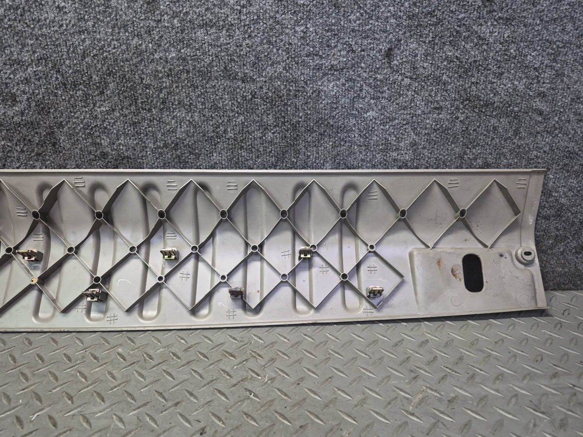 2003-2007 Hummer H2 Rear Trunk Tailgate Liftgate Scuff Sill Plate Trim Panel