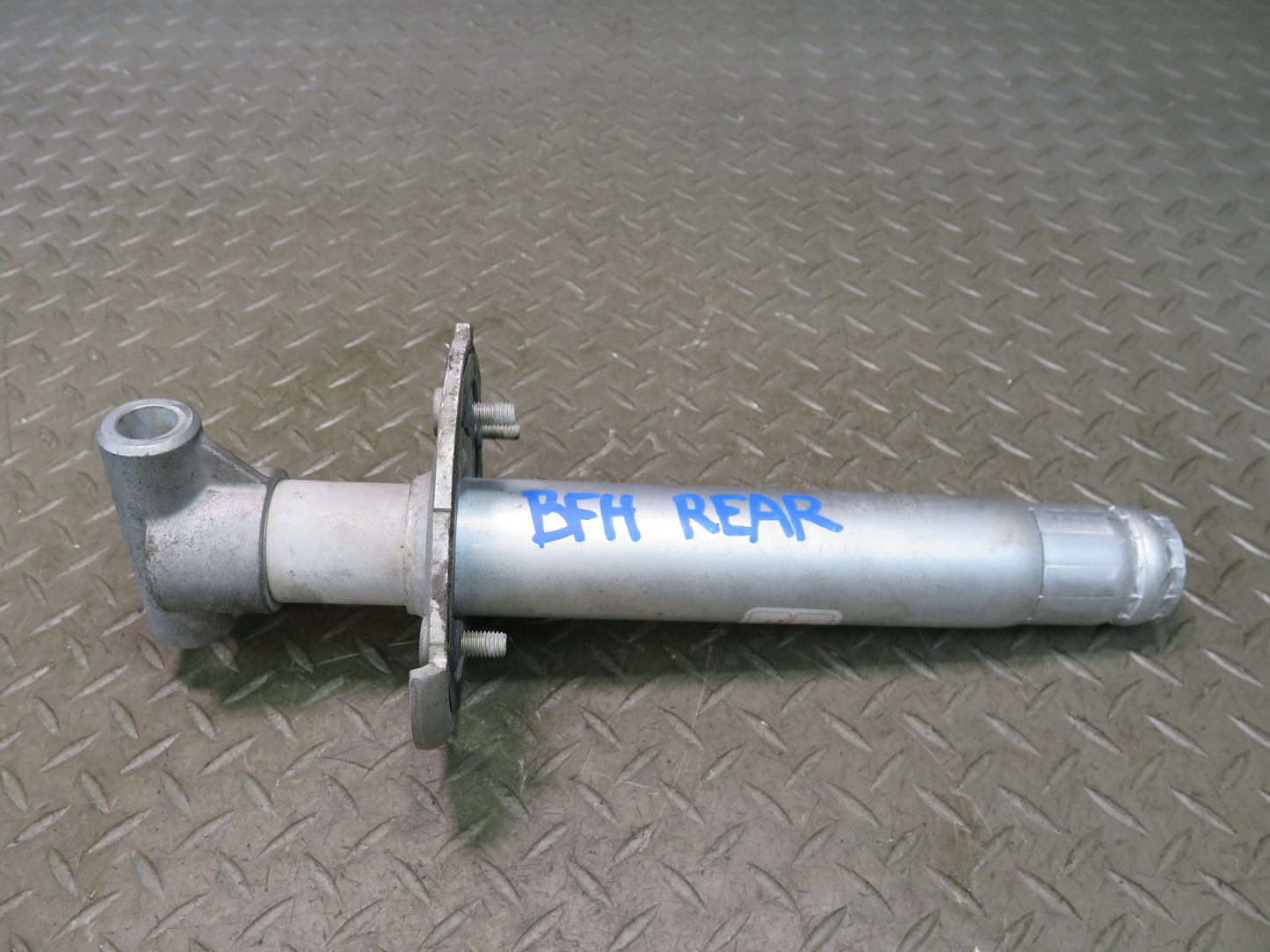 97-03 BMW E39 540i Rear Right & Left Side Bumper Shock Absorber Set OEM