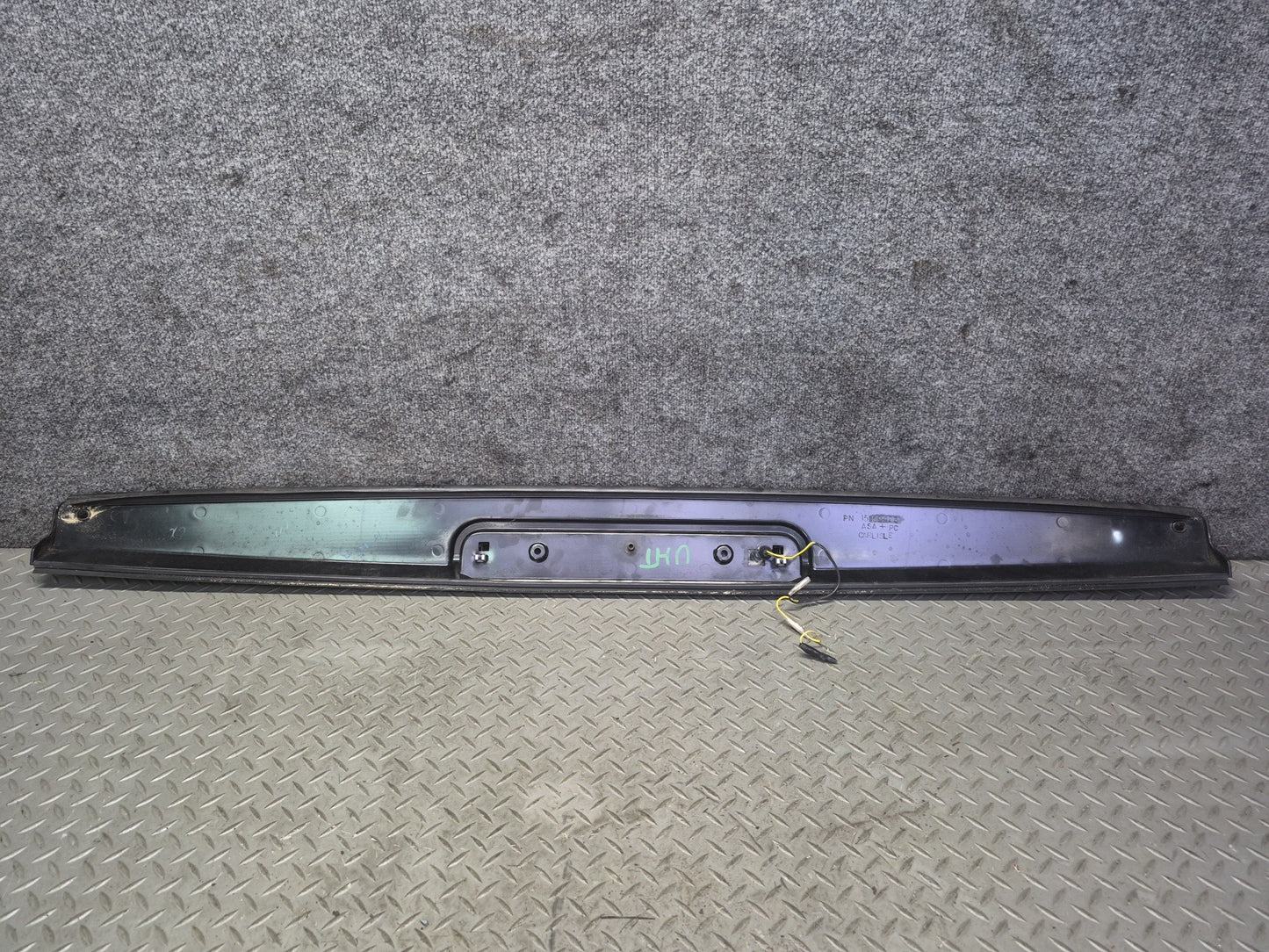 2003-2009 Hummer H2 Rear Trunk Tailgate Liftgate Upper Spoiler 15189423