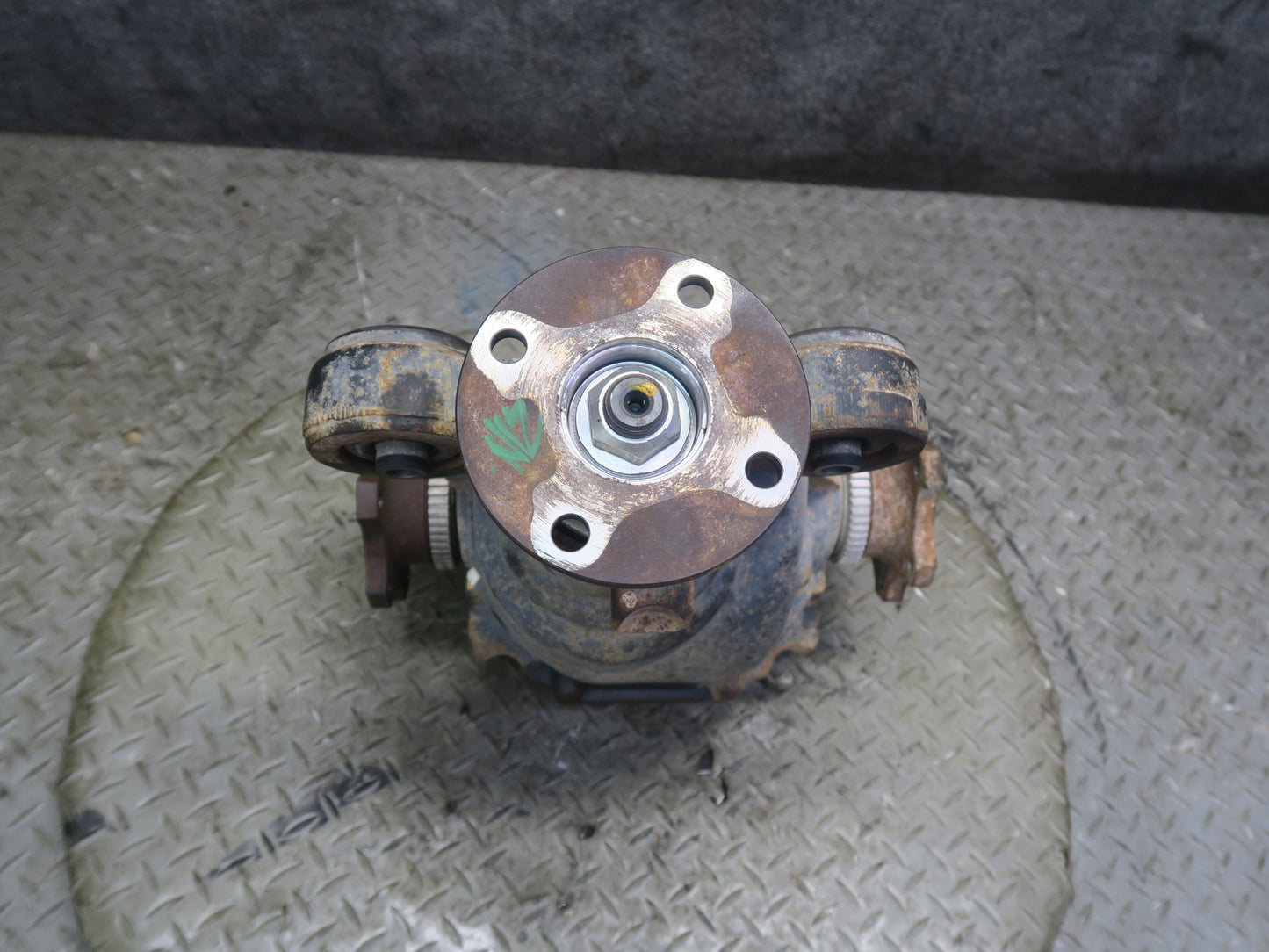 15-20 Nissan Z34 370Z Nismo A/T LSD Rear Differential Carrier 3.357 Ratio OEM