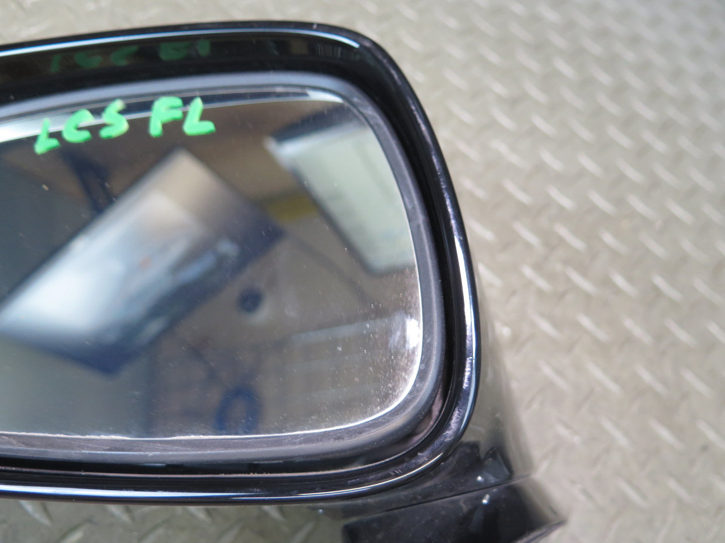 10-12 Lexus UVF46L LS600h LS460 Left Exterior Auto Dim Side View Mirror OEM