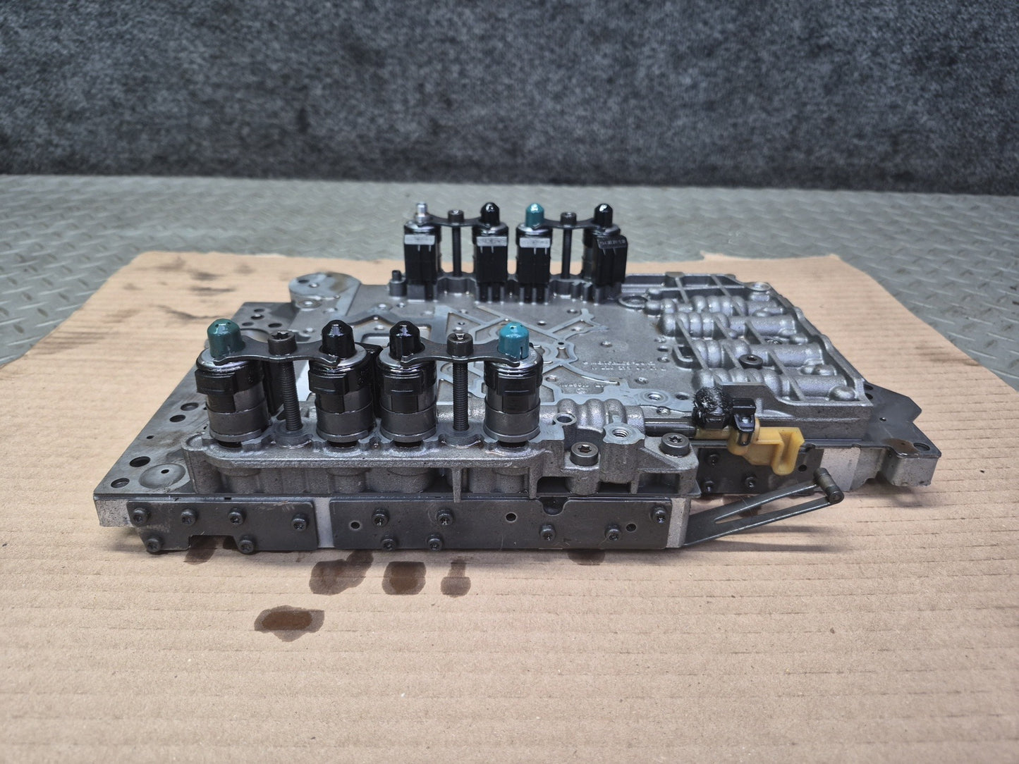 05-08 Mercedes R171 SLK350 722.906 Transmission Valve Body Mechatronic OEM