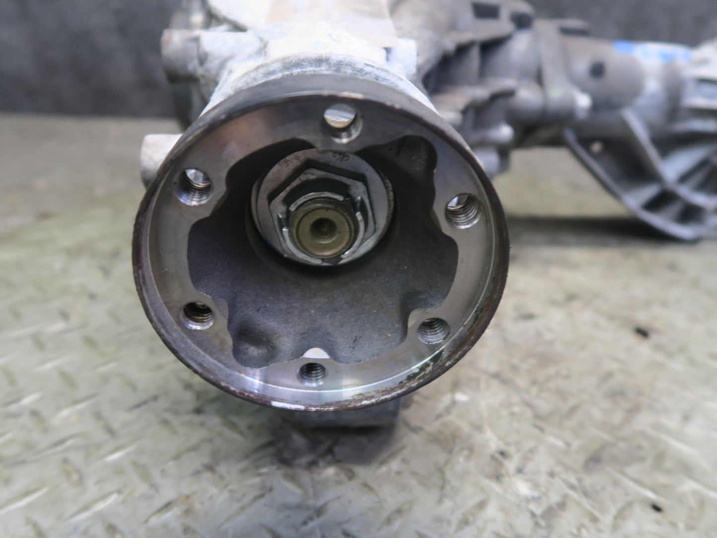 2012-2015 Mercedes W166 ML63 AMG AWD Front Differential Carrier 3:45 Ratio