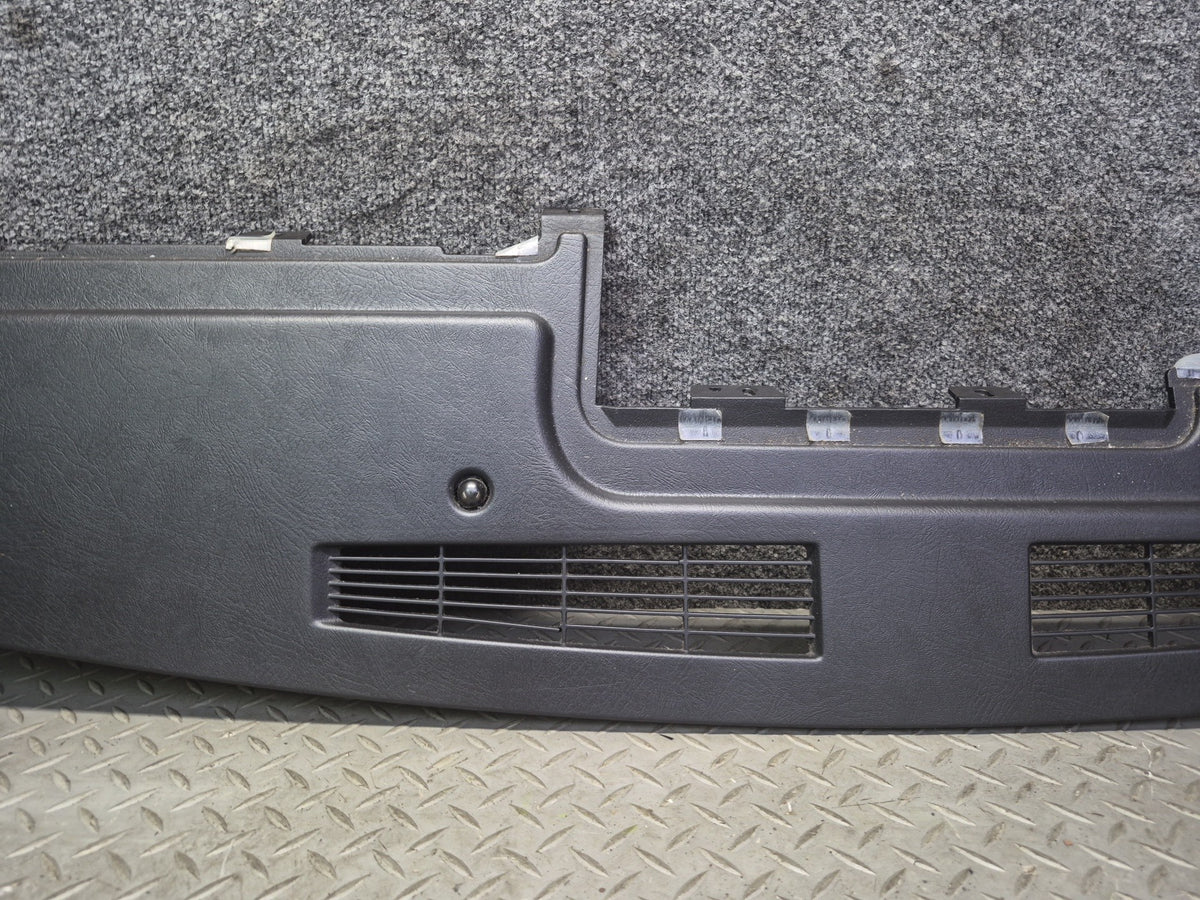 2003-2007 Hummer H2 Dash Upper Defrost Air Vent Grille Trim Panel 15102556