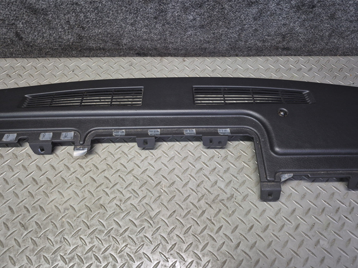 2003-2007 Hummer H2 Dash Upper Defrost Air Vent Grille Trim Panel 15102556