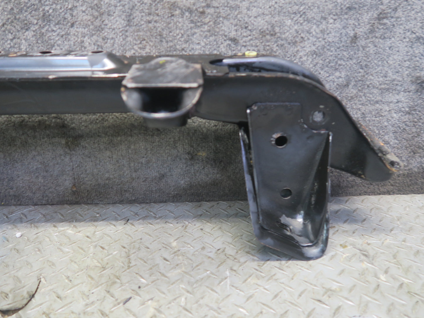 1987 Nissan Z31 300ZX NON Turbo Front Engine Subframe Crossmember Carrier OEM