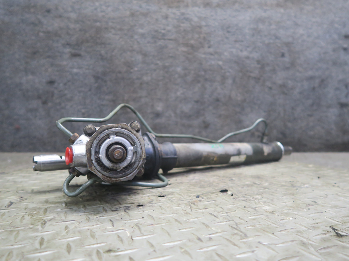 1987 Nissan Z31 300ZX NON Turbo Power Steering Rack & Pinion OEM