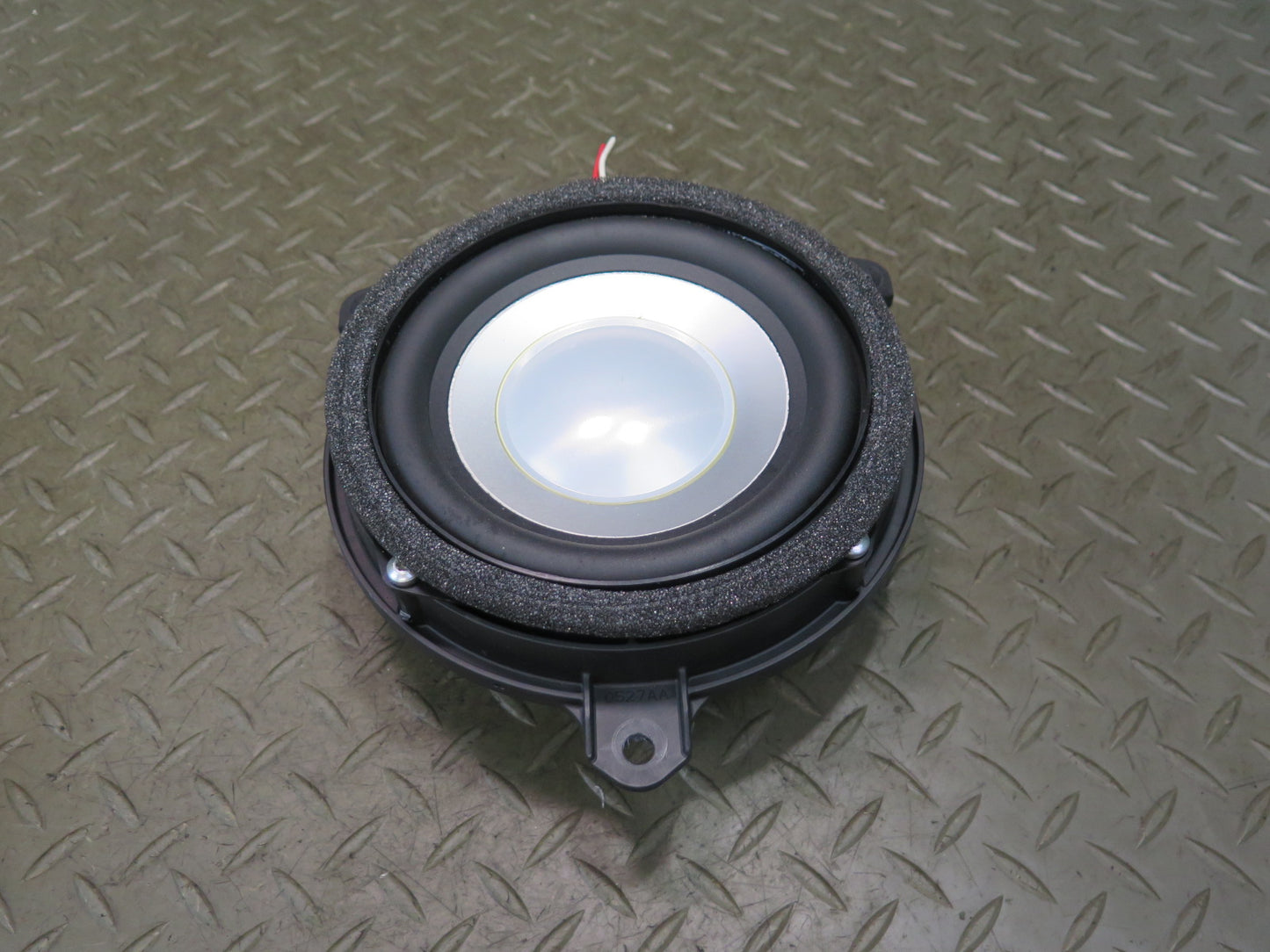08-16 Lexus UVF46L LS600h Set of 2 Rear Door Mark Levinson Speaker OEM