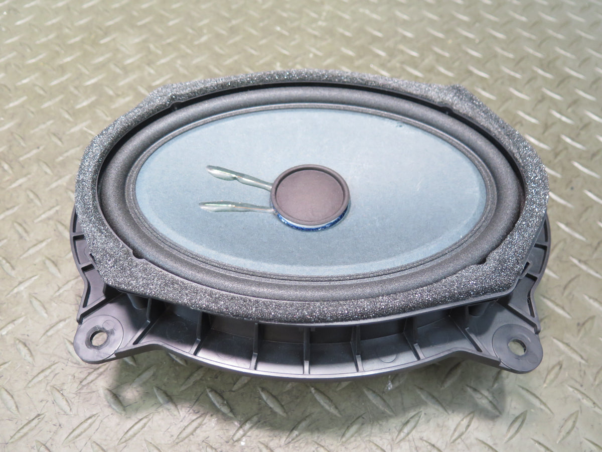 08-16 Lexus UVF46L LS600h Set of 2 Front Door Mark Levinson Speaker OEM