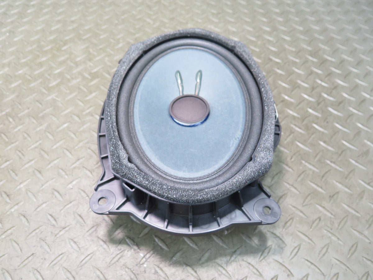 08-16 Lexus UVF46L LS600h Set of 2 Front Door Mark Levinson Speaker OEM