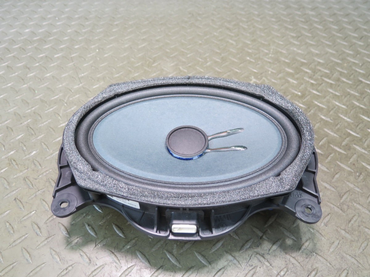 08-16 Lexus UVF46L LS600h Set of 2 Front Door Mark Levinson Speaker OEM