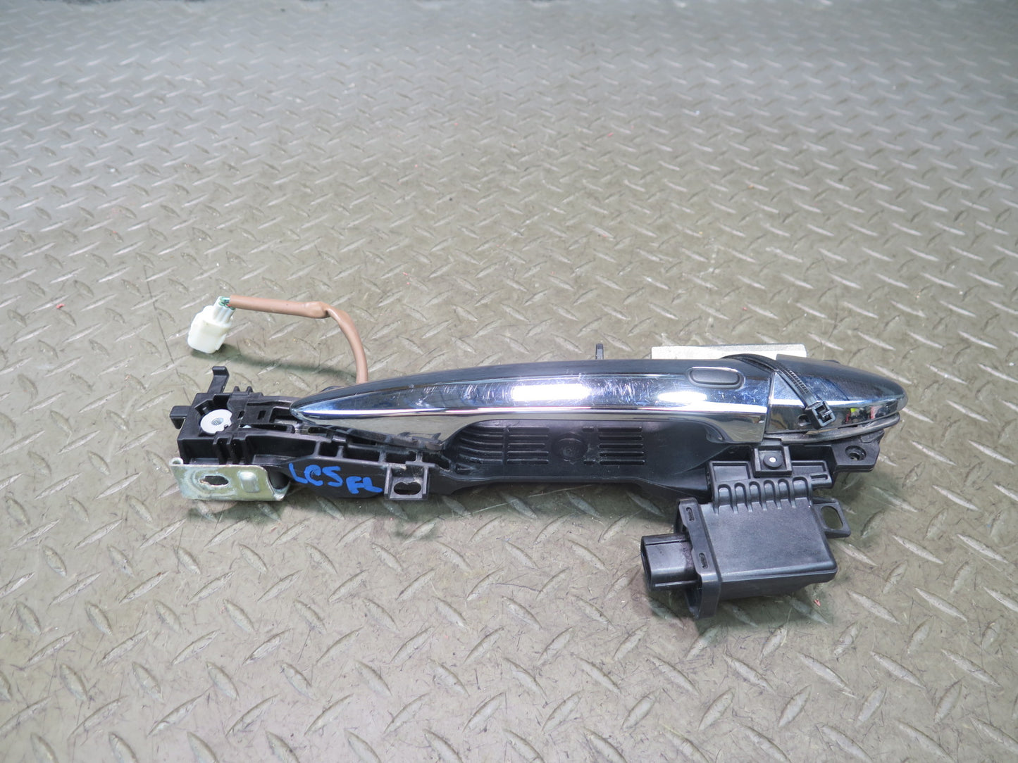 08-16 Lexus LS600h Set of 4 Front & Rear Door Exterior Handle w Keyless OEM